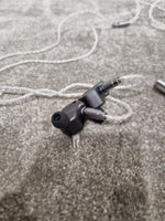 Astell&kern AK ZERO2 In-Ear Monitors - Audiophile Sound - Excellent w/ Original Box & Hard Case - Image 4