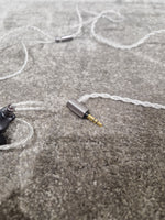 Astell&kern AK ZERO2 In-Ear Monitors - Audiophile Sound - Excellent w/ Original Box & Hard Case - Image 5