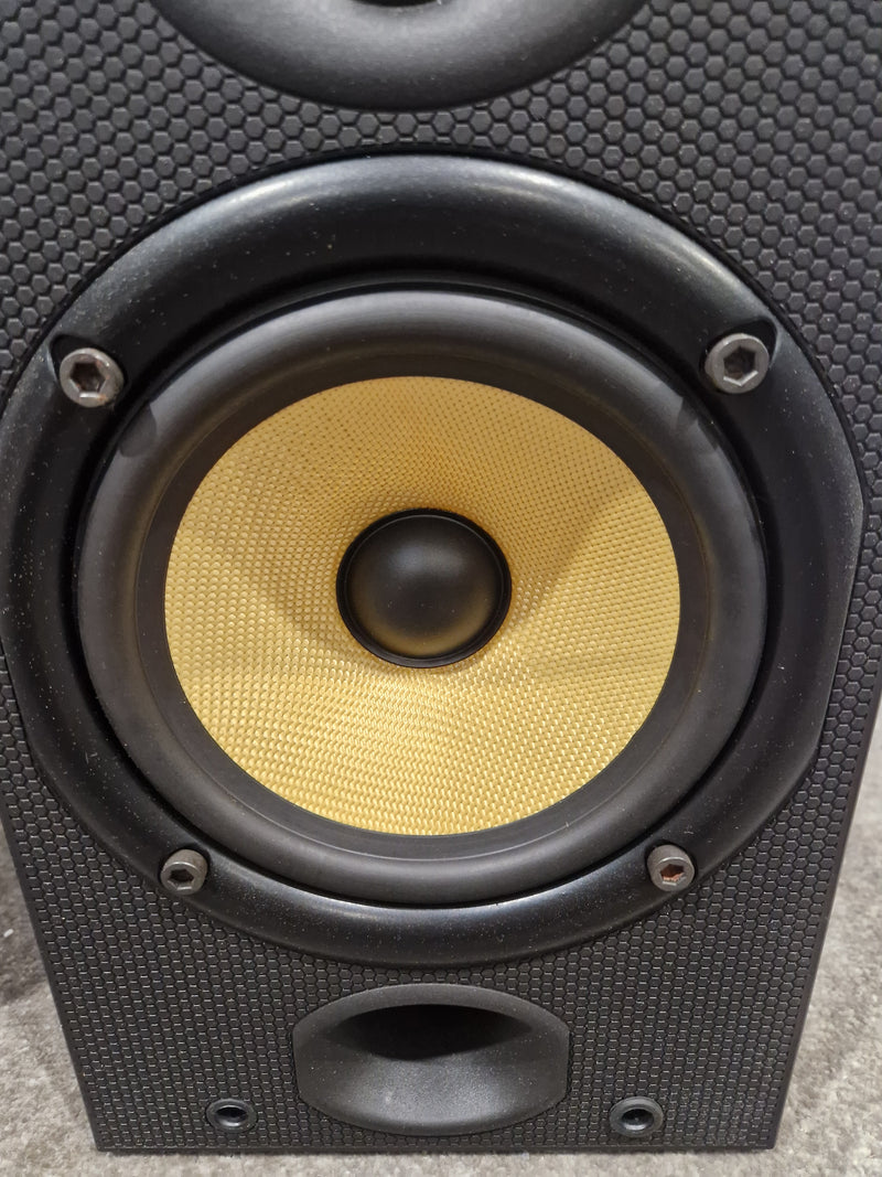 B&W DM601 Pair Speakers - Bookshelf Design - Excellent w/ Original Box - Image 13