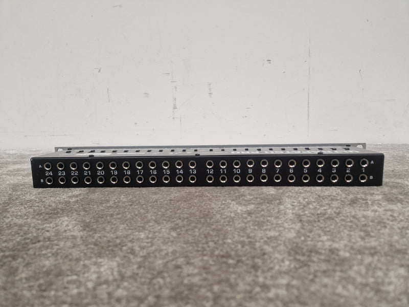Behringer Ultrapatch PX3000 Patchbay - 48-Point Balanced - Excellent - Image 3