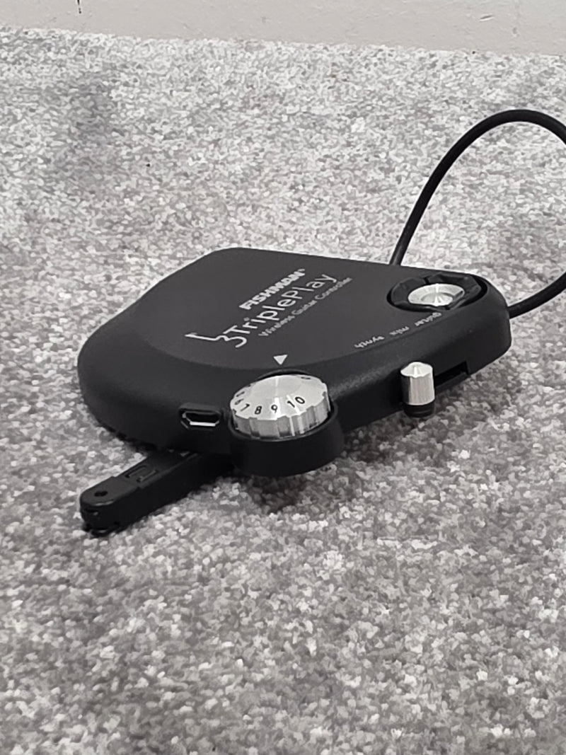 Fishman Tripleplay Wireless MIDI Guitar Controller - Wireless Convenience - Excellent - Image 7