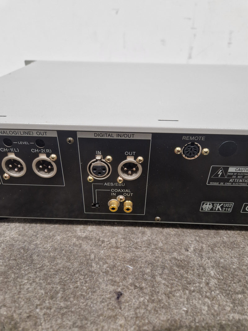 Sony PCM-2600 DAT Player - Sound Output Issue - Spares or Repair w/ Power Supply - Image 9