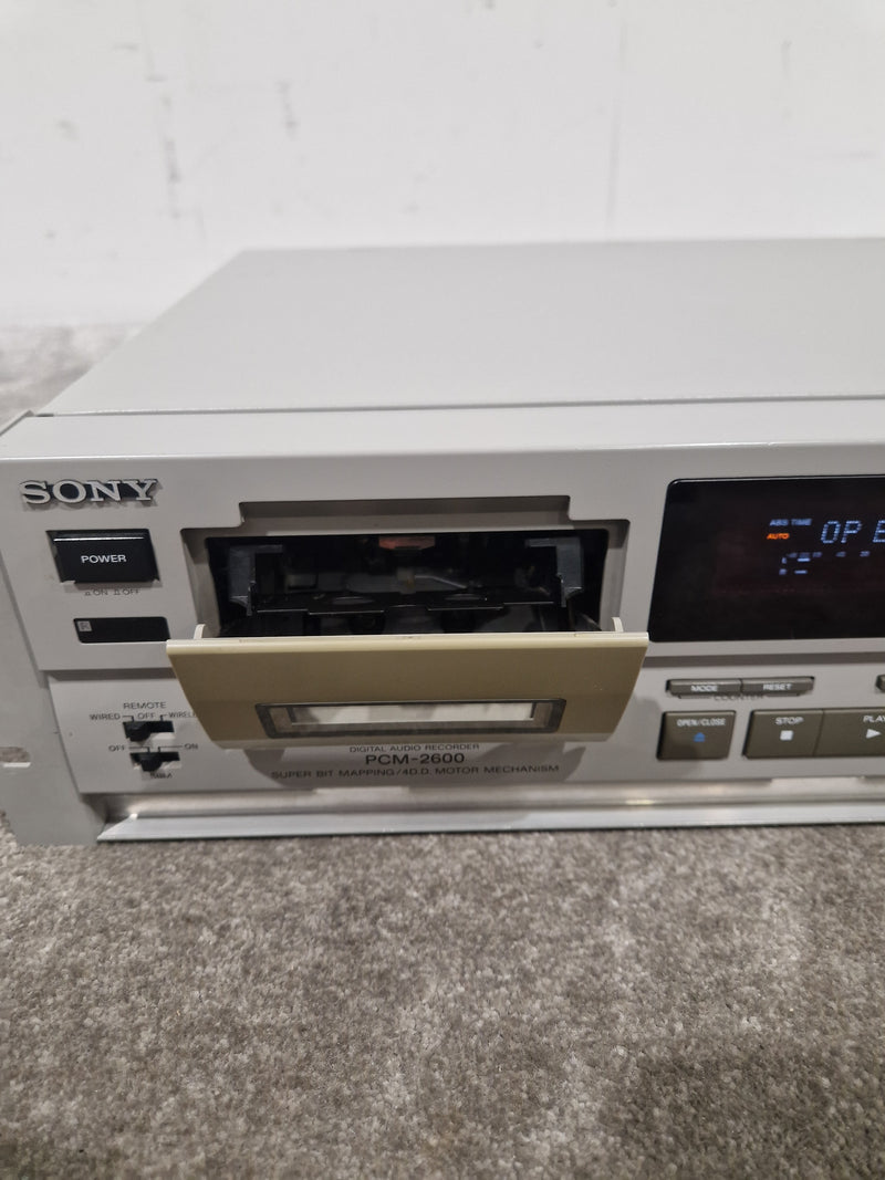 Sony PCM-2600 DAT Player - Sound Output Issue - Spares or Repair w/ Power Supply - Image 4
