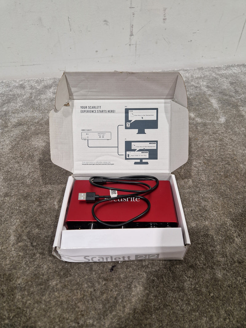 Focusrite Scarlett 2I2 Audio Interface - USB Connectivity - Excellent w/ Original Box - Image 4