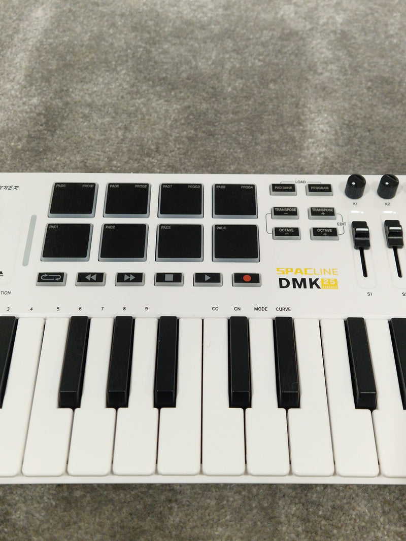 Donner SPACline DMK-25 Mini MIDI Controller - Compact Design - Excellent w/ Original Box - Image 10