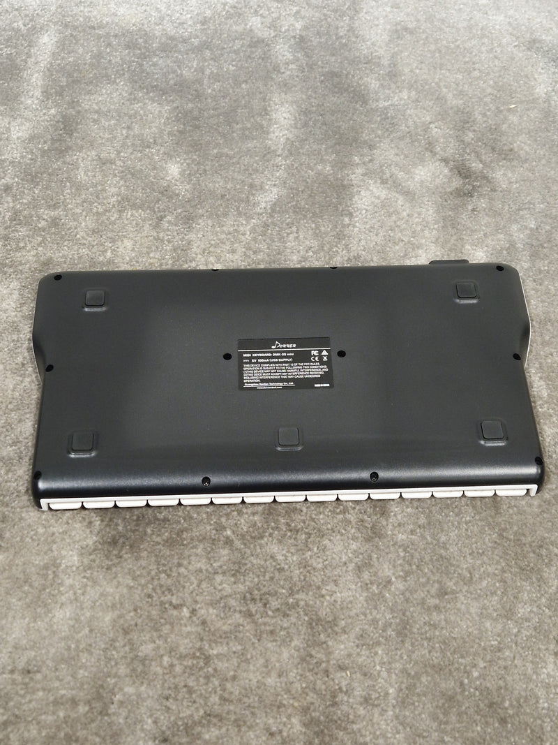 Donner SPACline DMK-25 Mini MIDI Controller - Compact Design - Excellent w/ Original Box - Image 13