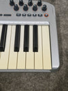 M-AUDIO Oxygen 8 V2 MIDI Controller - Portable Design - Good w/ Original Box & USB Cable - Photo 3