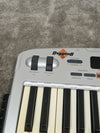 M-AUDIO Oxygen 8 V2 MIDI Controller - Portable Design - Good w/ Original Box & USB Cable - Photo 6
