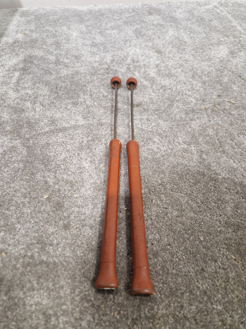 CB700 - Educational Snare Drum - Chrome - Good w/ Hard Case & Drum sticks & Drum stand - Image 14