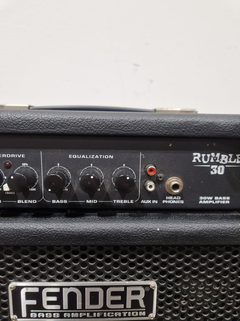 Fender Rumble 30 - Bass Amplifier - Excellent w/ Power Cable - Image 4