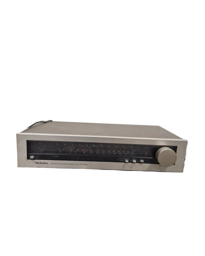 Technics ST-8011L Tuner - Analog Precision - Very Good w/ Original Box & Power Cable