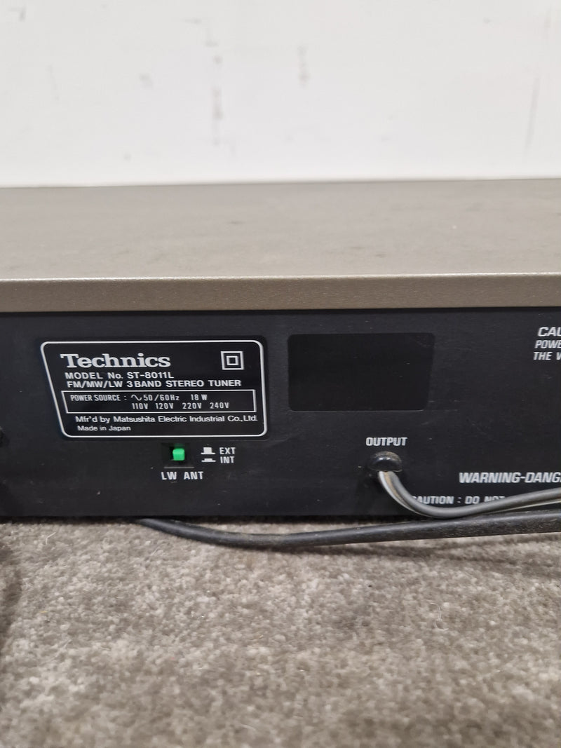 Technics ST-8011L Tuner - Analog Precision - Very Good w/ Original Box & Power Cable - Image 11