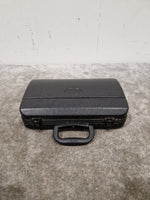 BUNDY 577 RESONITE BB CLARINET Clarinet - Durable Material - Very Good w/ Hard Case - Image 4