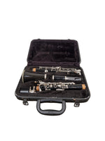 BUNDY 577 RESONITE BB CLARINET Clarinet - Durable Material - Very Good w/ Hard Case - Image 1