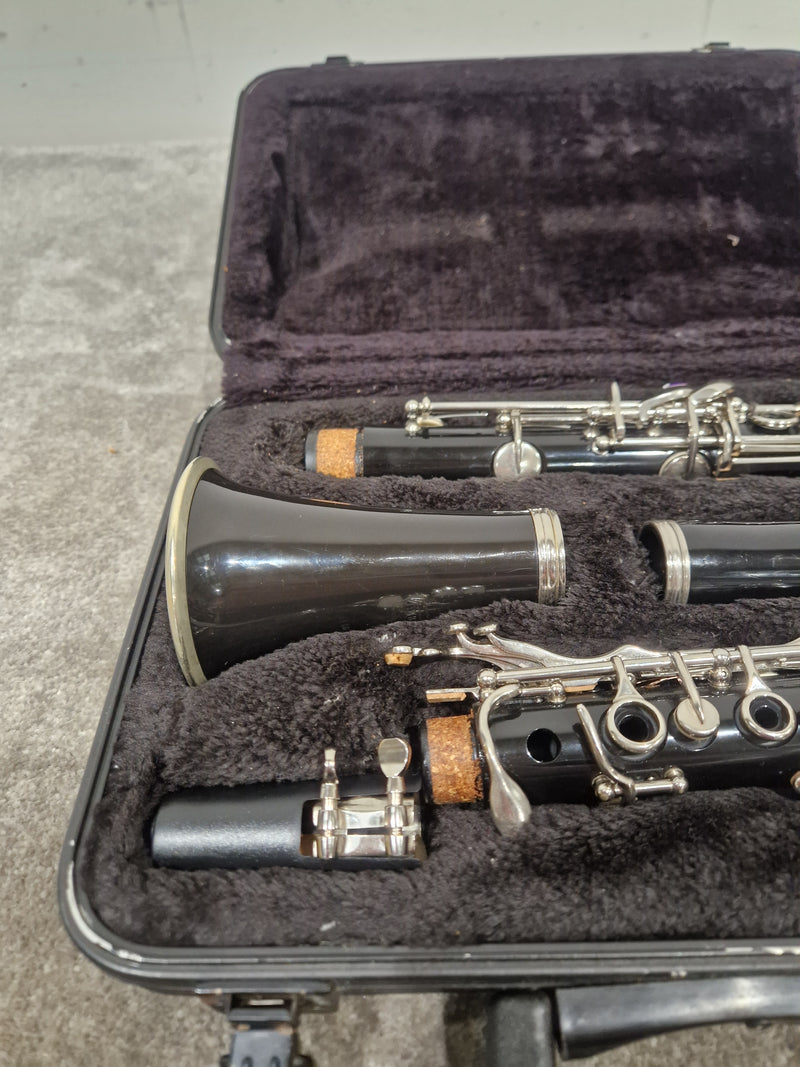 BUNDY 577 RESONITE BB CLARINET Clarinet - Durable Material - Very Good w/ Hard Case - Image 5