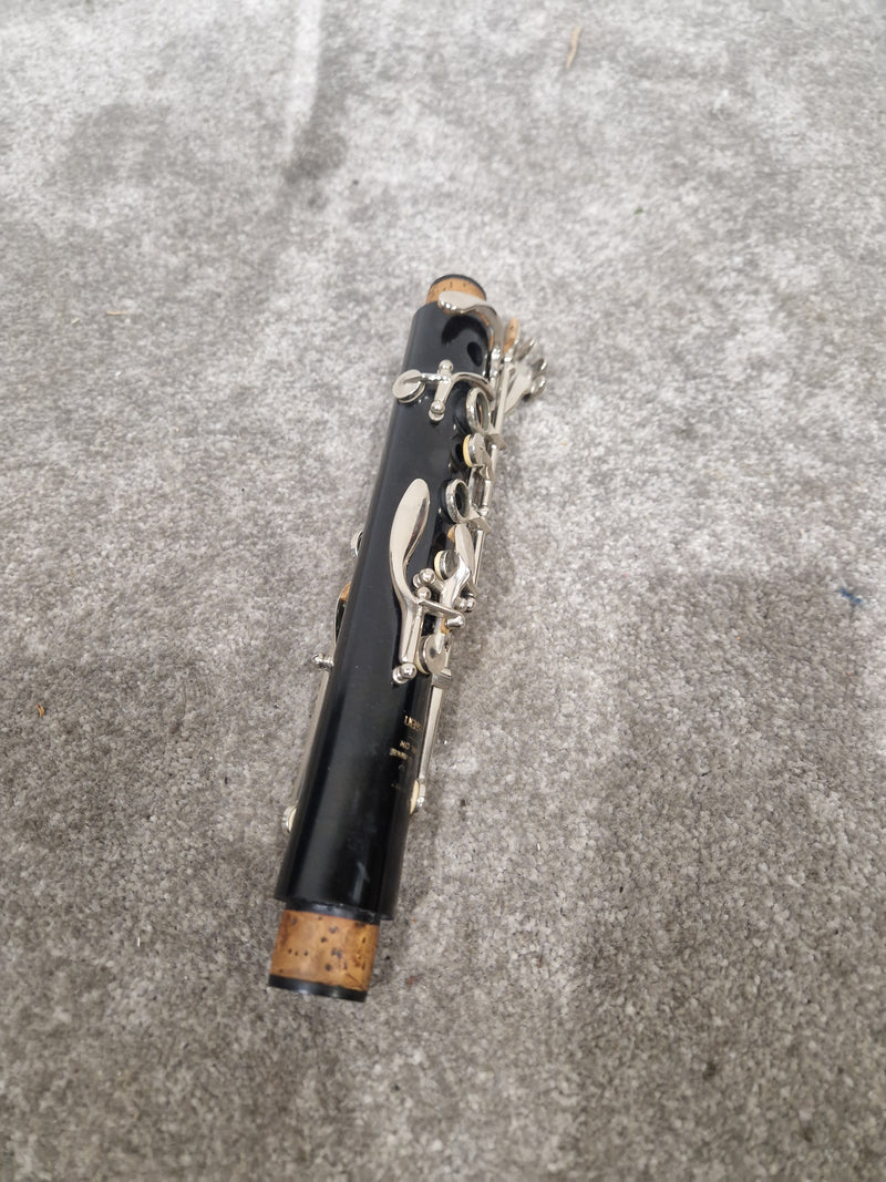 Boosey & Hawkes Regent Clarinet - Classic Design - Very Good w/ Hard Case - Image 10
