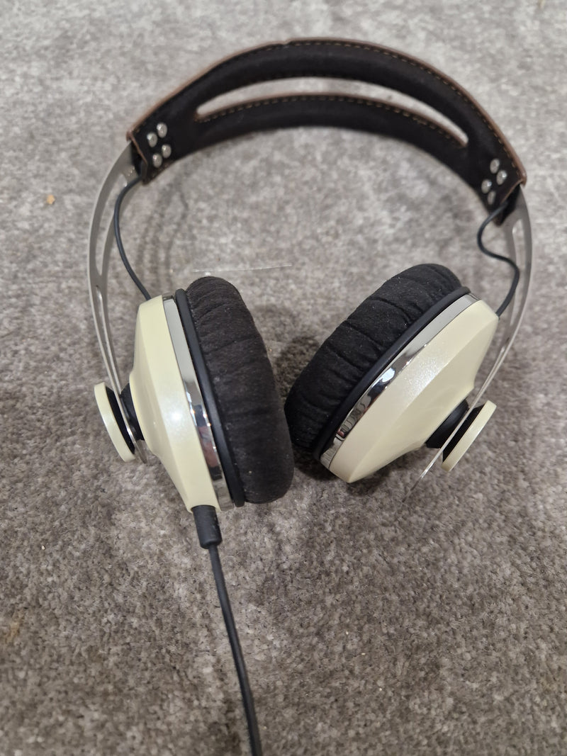 Sennheiser Momentum ON-EAR - IVORY/BLACK Headphones - Premium Sound - Excellent - Image 7