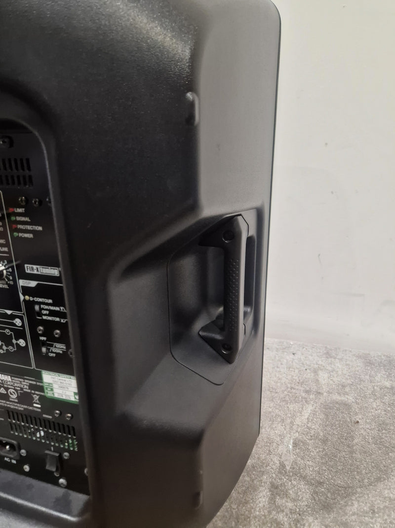 Yamaha DBR12 Speaker - 1000W Powered - Excellent w/ Power Cable & Soft Case - Image 4