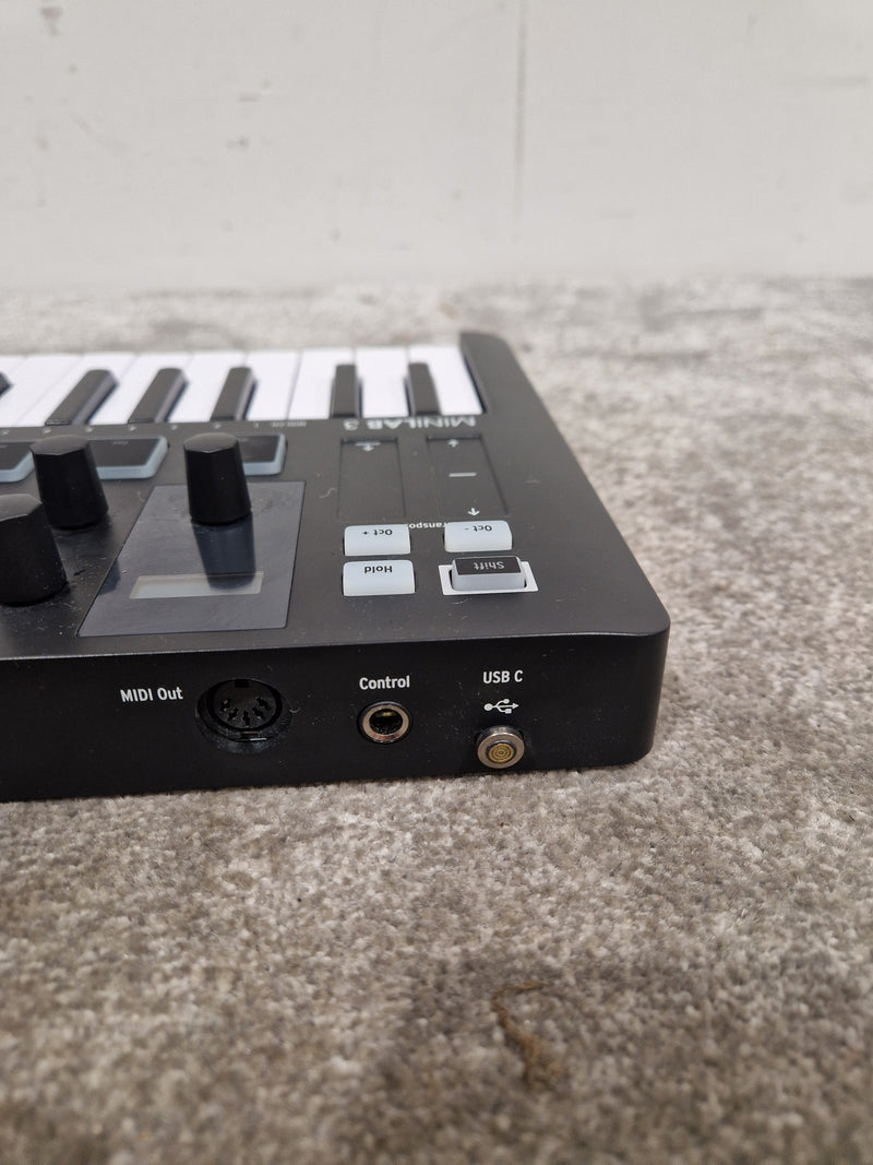 Arturia Minilab 3 MIDI Controller - Compact Design - Excellent - Image 12