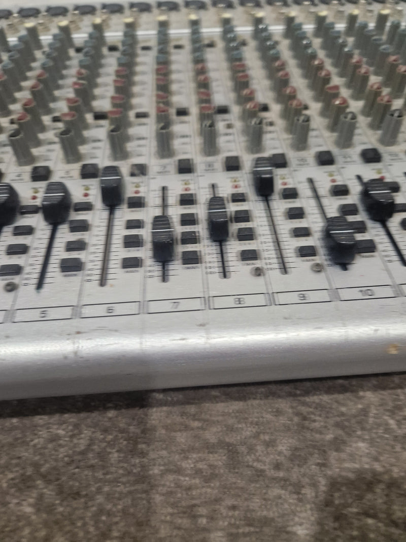 Behringer Eurodesk Sl3242fx-Pro Mixer - Multi-Effects Engine - Very Good w/ Power Cable - Image 5