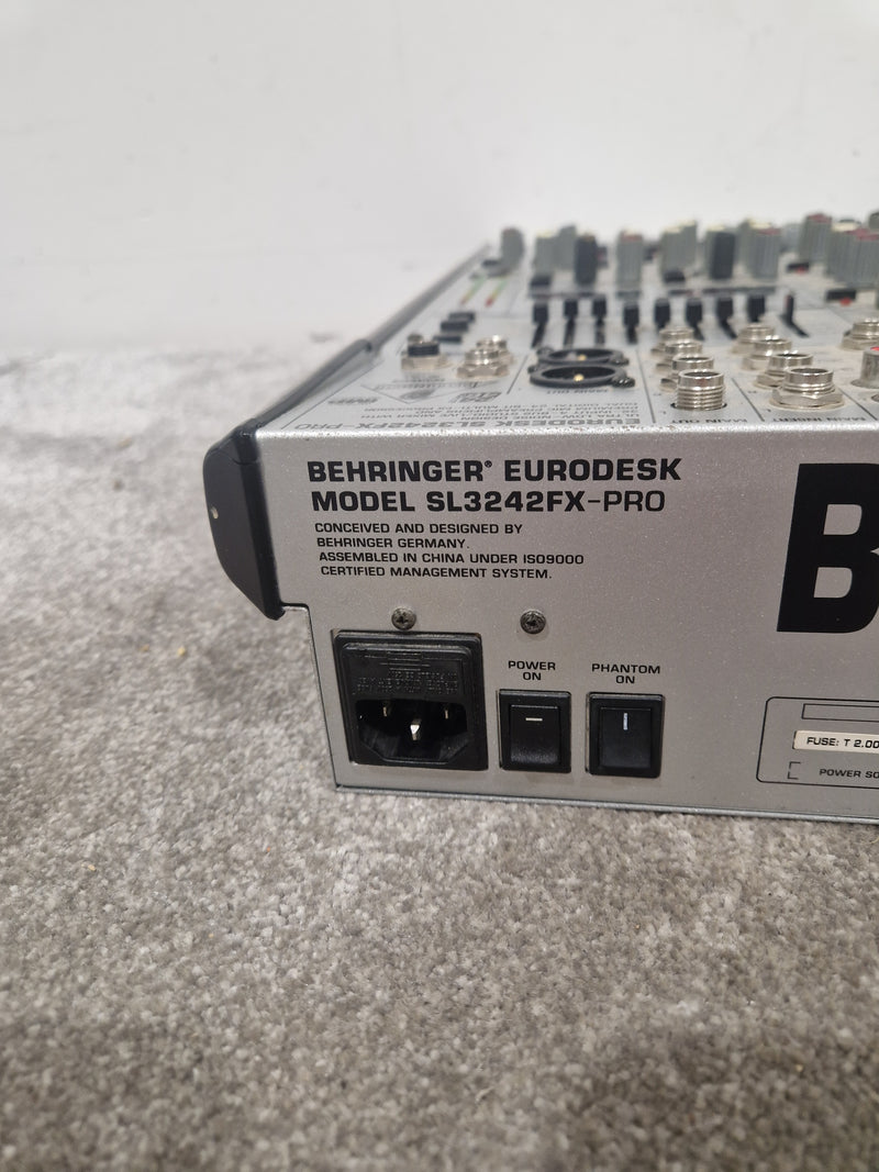 Behringer Eurodesk Sl3242fx-Pro Mixer - Multi-Effects Engine - Very Good w/ Power Cable - Image 2