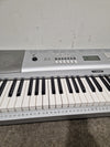 Yamaha DGX-220 Silver Keyboard - 76-Key Portable - Good w/ Power Supply - Photo 2