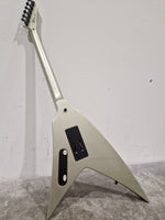 Washburn WV40 Vindicator Electric Guitar - Sleek Design - Excellent w/ Soft Case & Floyd rose Tremolo system - Image 19