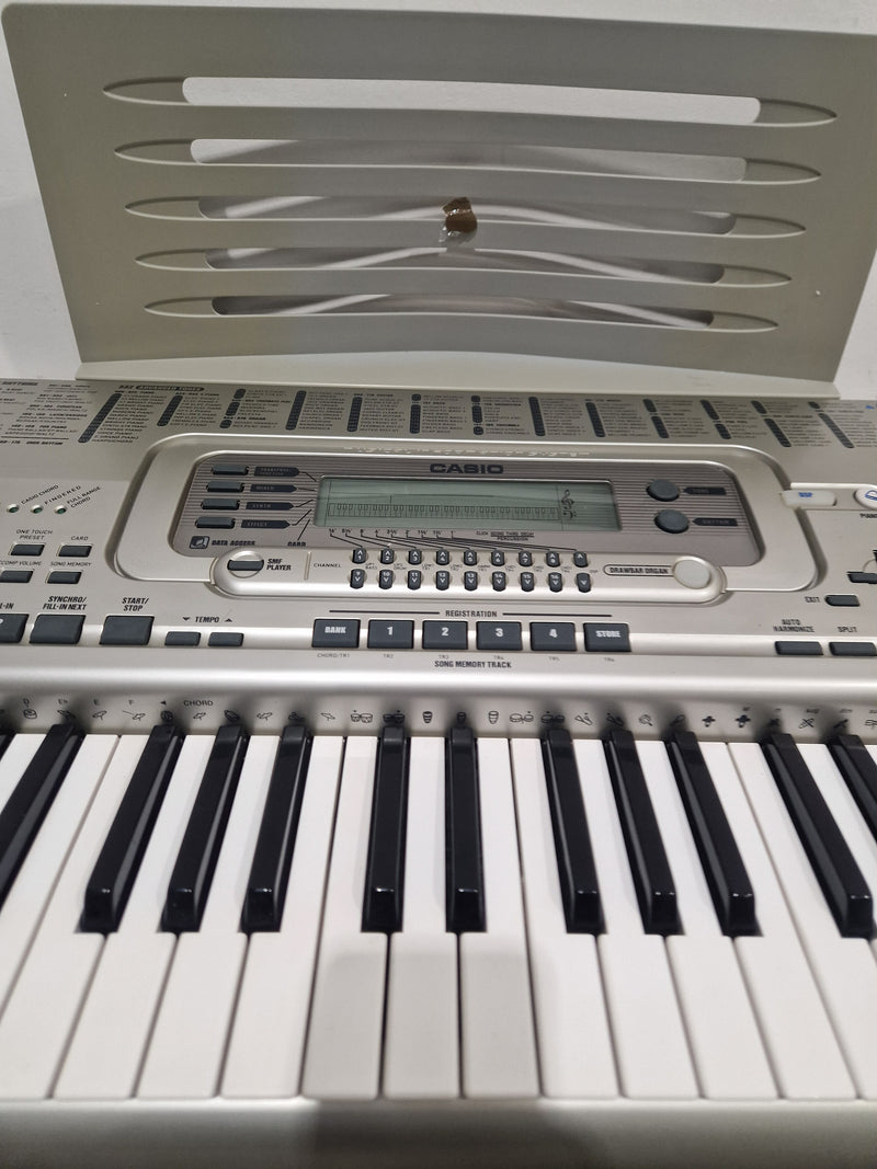 Casio WK-3200 - Digital Keyboard - White/Silver - Excellent w/ Power supply & 128mb SSD - Image 9