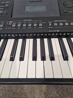 Yamaha PSR-E463 Keyboard - 61-Key Portable - Good - Image 9