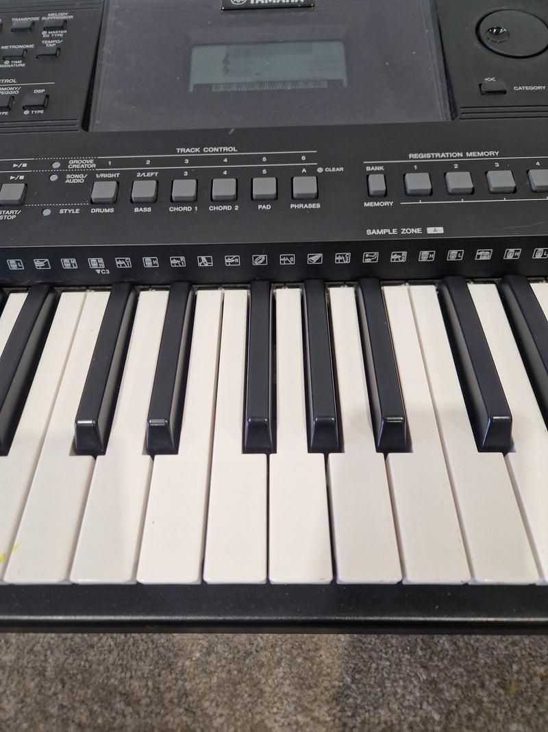 Yamaha PSR-E463 Keyboard - 61-Key Portable - Good - Image 9