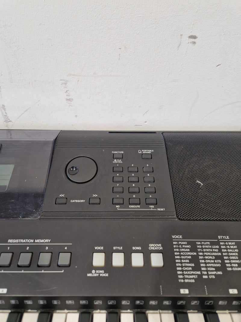 Yamaha PSR-E463 Keyboard - 61-Key Portable - Good - Image 23