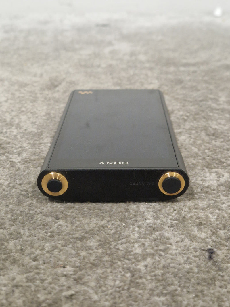 Sony NW-WM1AM2 - Digital Audio Player - Like New - Image 6