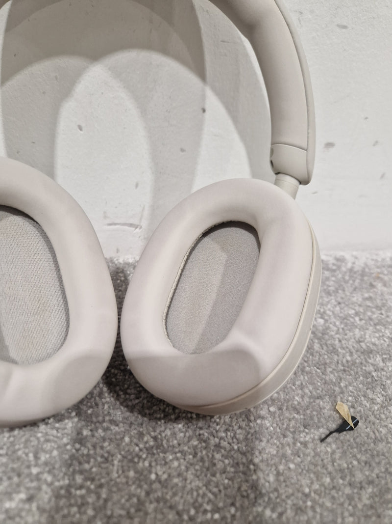 Sony WH-1000XM5 - Wireless Noise Cancelling Headphones - Beige/Cream - Headphones - Excellent w/ Hard Case - Image 2