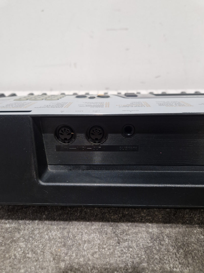 Yamaha EZ-150 - Electronic Keyboard - Excellent w/ Power Supply - Image 17