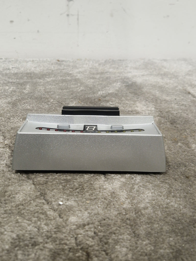Ibanez LU20 - Digital Tuner - Silver - Excellent - Image 10