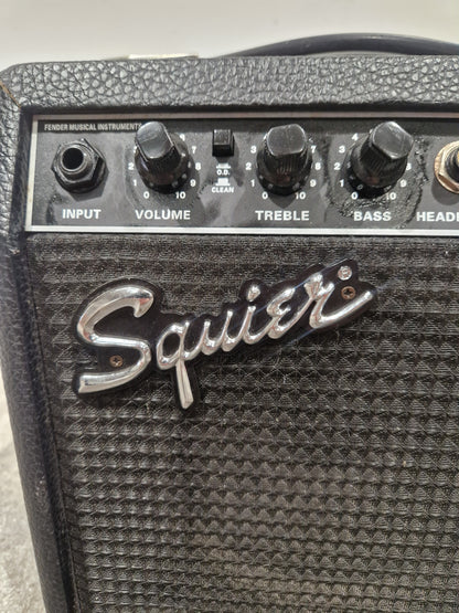 Squier SP-10 Guitar Amplifier - Compact Practice - Very Good