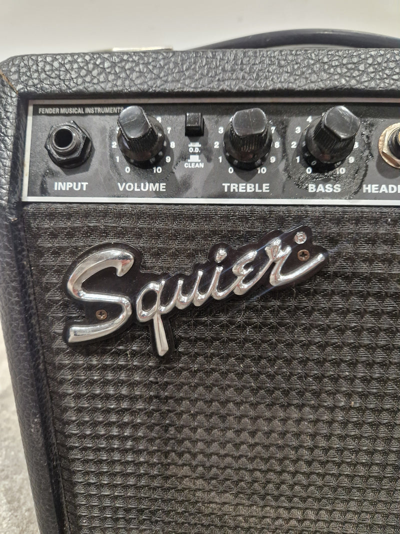 Squier SP-10 Guitar Amplifier - Compact Practice - Very Good - Image 14