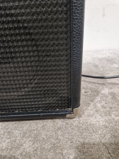 Squier SP-10 Guitar Amplifier - Compact Practice - Very Good