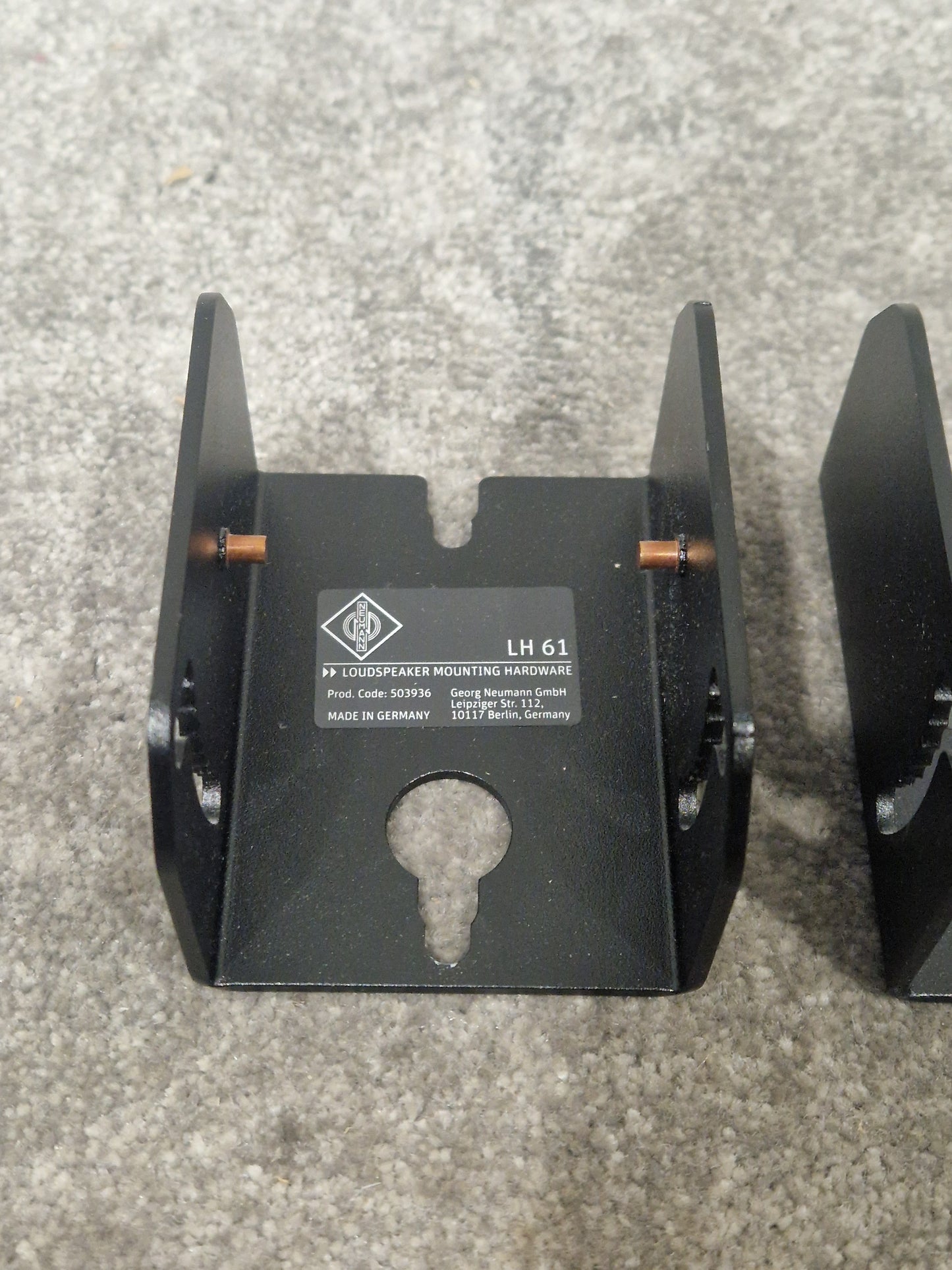 Neumann LH-61 Loudspeaker Stand Pair - Adjustable Height - Excellent