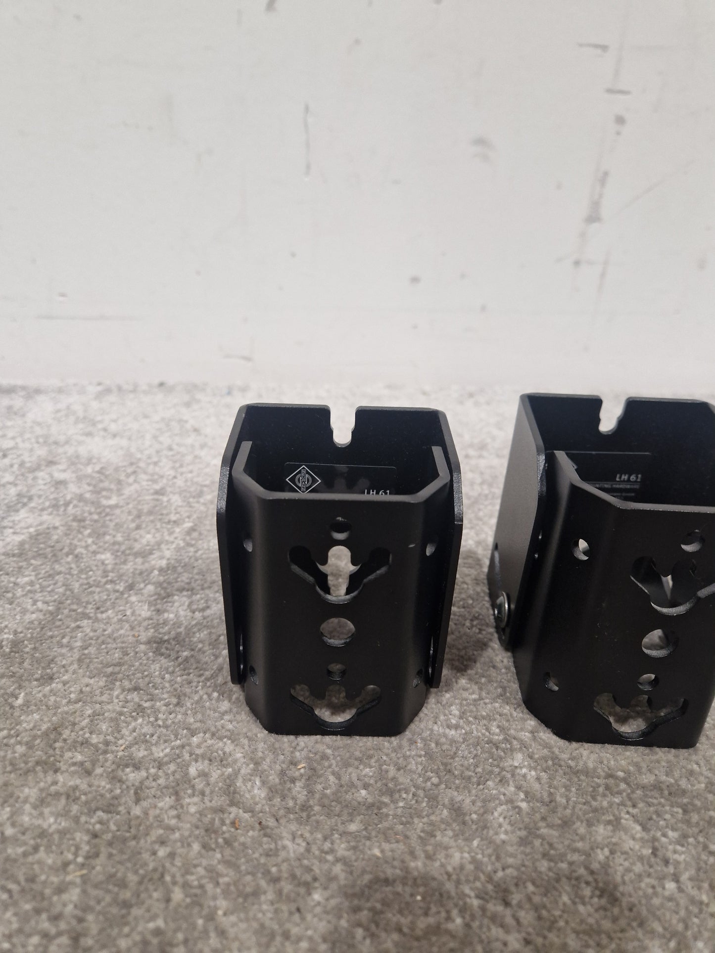 Neumann LH-61 Loudspeaker Stand Pair - Adjustable Height - Excellent