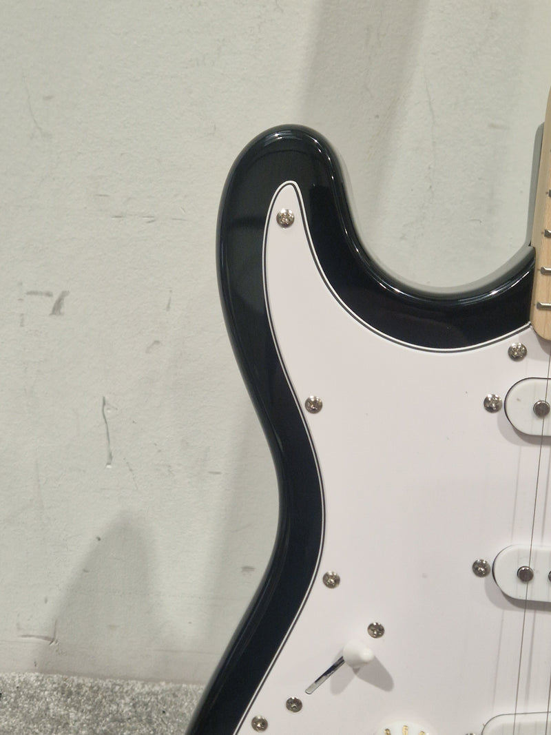 Antiquity Mini ST Left Handed Electric Guitar - Excellent w/ Strap - Image 6