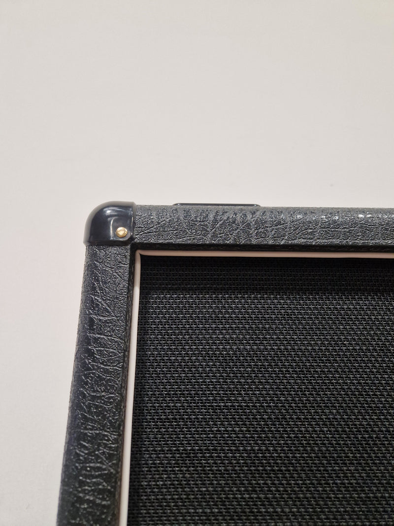 Marshall 1960 - Guitar Amplifier Cabinet - 4x12 - Like New - Image 5