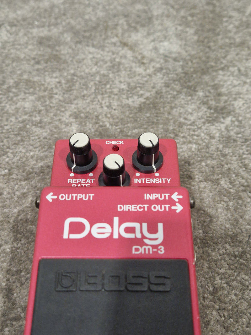 Boss DM-3 - Delay Effects Pedal - Good w/ Original Box - Image 13