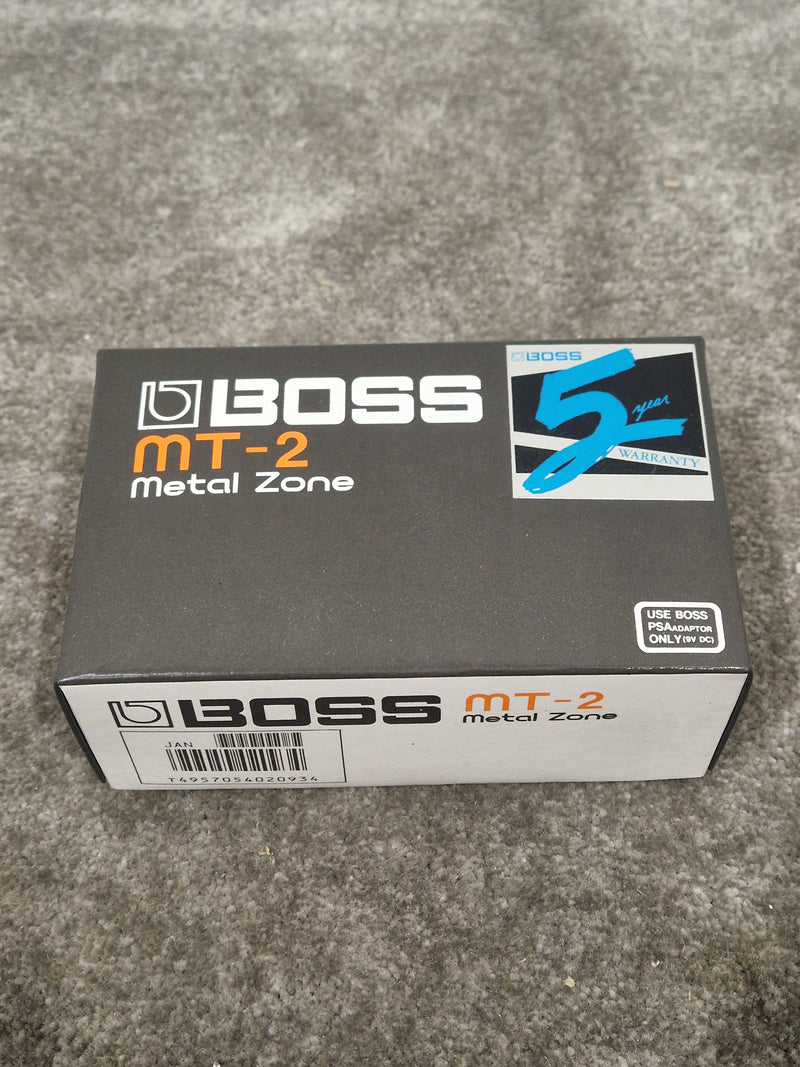Boss MT-2 - Metal Zone Distorion Effects Pedal - Excellent w/ Original Box - image 2