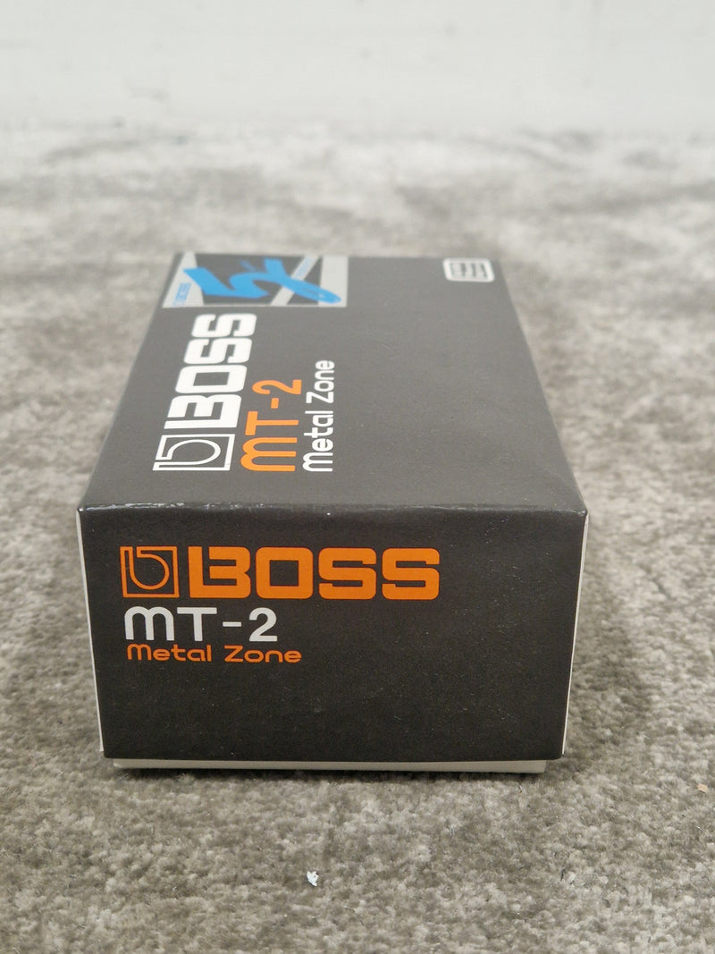 Boss MT-2 - Metal Zone Distorion Effects Pedal - Excellent w/ Original Box - image 4