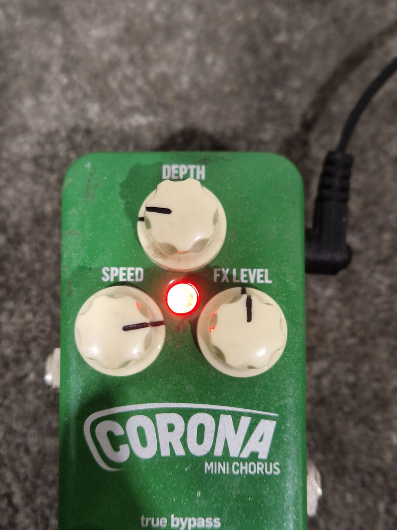 TC Electronic Corona Mini Chorus - Guitar Effects Pedal - Green - Good - Image 11