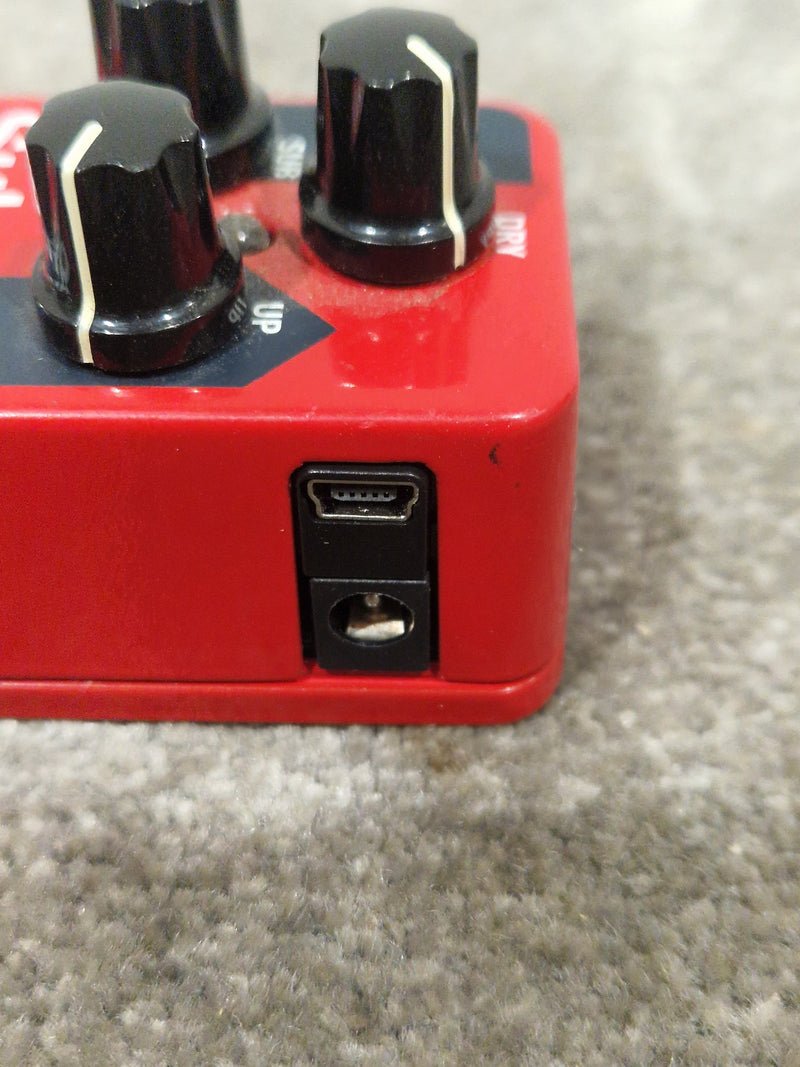 TC Electronic Sub 'N' Up Mini - Octave Pedal - Red - Good - Image 9
