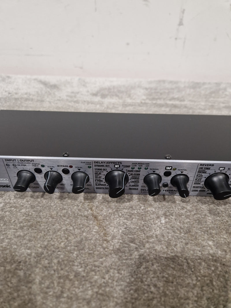 TC Electronic M350 Effects Processor - Dual-Engine Reverb - Excellent w/ Power Cable - Image 8