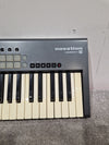 Novation Launchkey 49 - MIDI Keyboard Controller - 49-Key - Fair - Photo 3