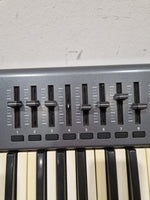 Novation Launchkey 49 - MIDI Keyboard Controller - 49-Key - Fair - Image 7